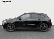 Mercedes-Benz GLA 2