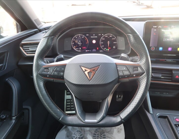 Cupra Leon Kombi 2,0 l 180 kw