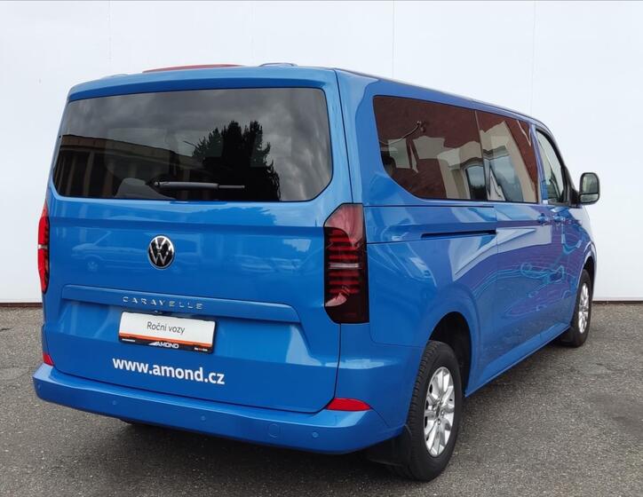 Volkswagen Caravelle 2