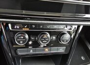 Volkswagen Touran Kombi 1,4 l 110 kw