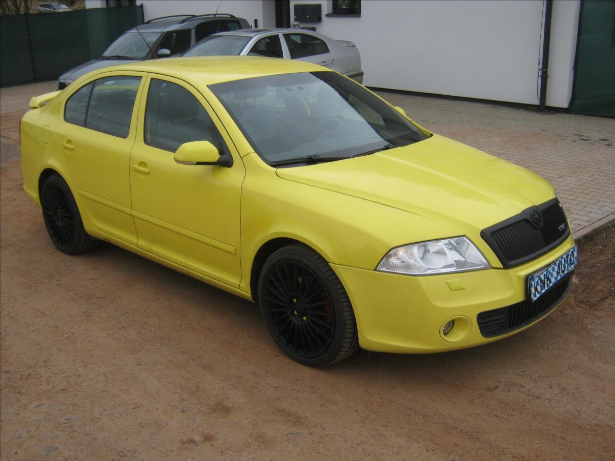Škoda Octavia Sedan / Limuzína 2,0 l 125 kw