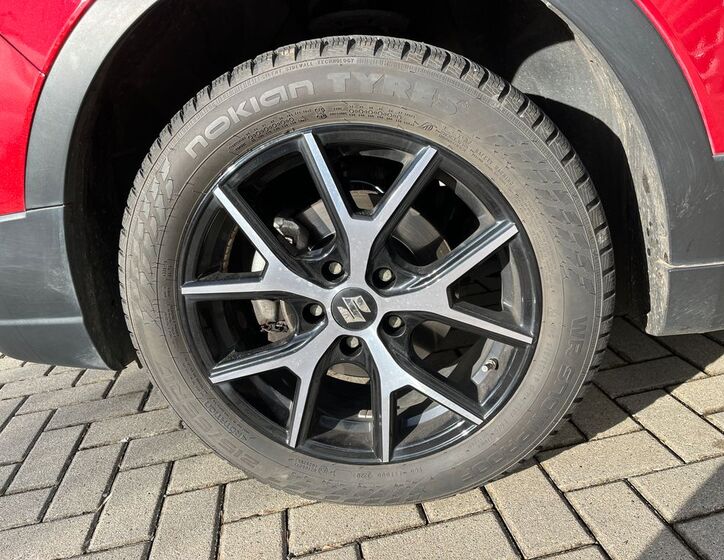 Suzuki SX4 S-Cross 25