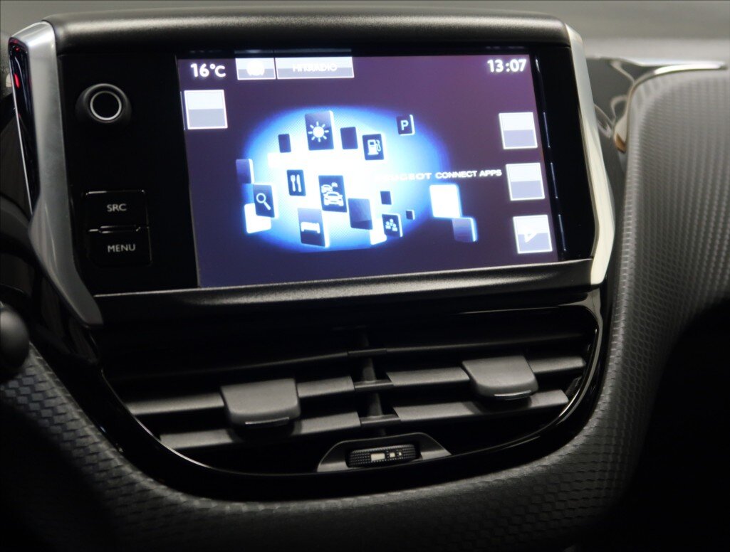 Peugeot 2008 SUV / Terénní 1,2 l 81 kw