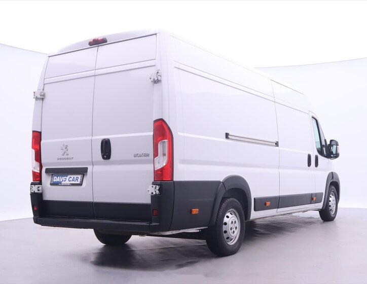 Peugeot Boxer Skříň 2,2 l 121 kw