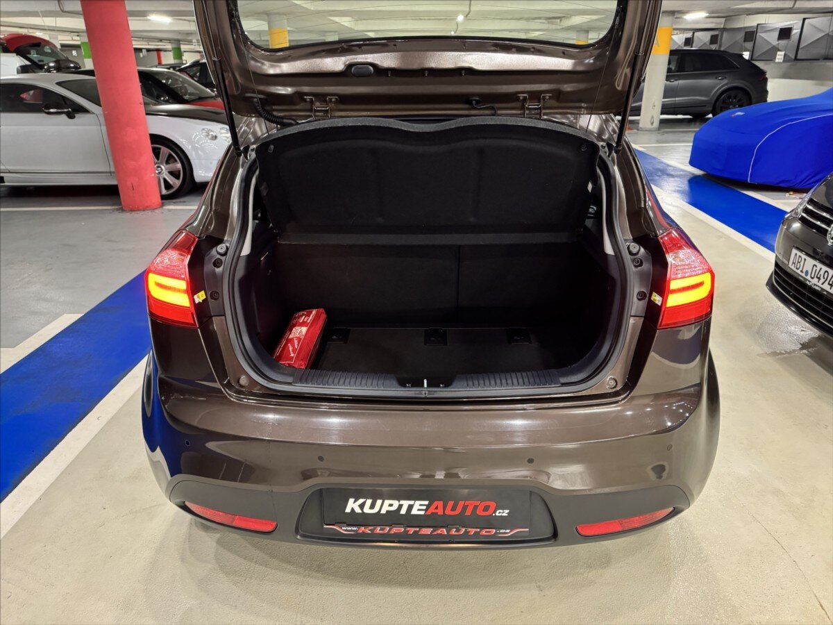 KIA Rio Hatchback 1,2 l 62 kw