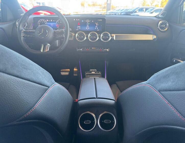 Mercedes-Benz GLB 14