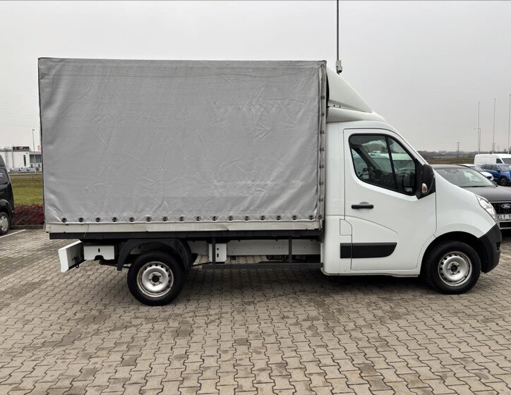 Renault Master 6