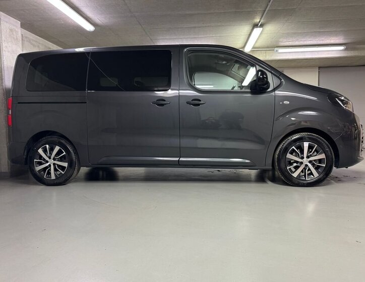 Toyota ProAce Verso 4