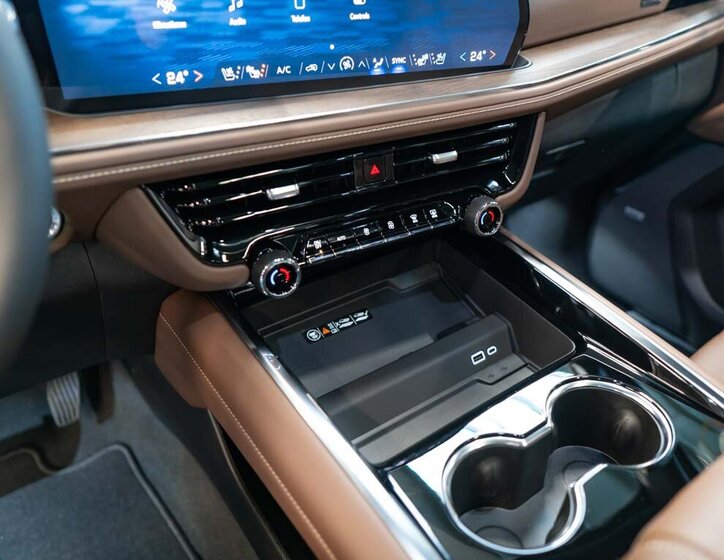 Chevrolet Tahoe SUV 6,2 l 313 kw