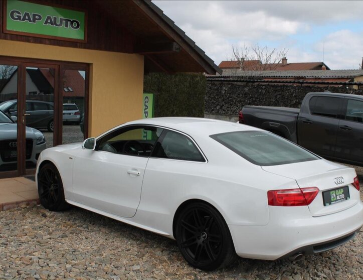 Audi A5 Kupé 3,0 l 176 kw