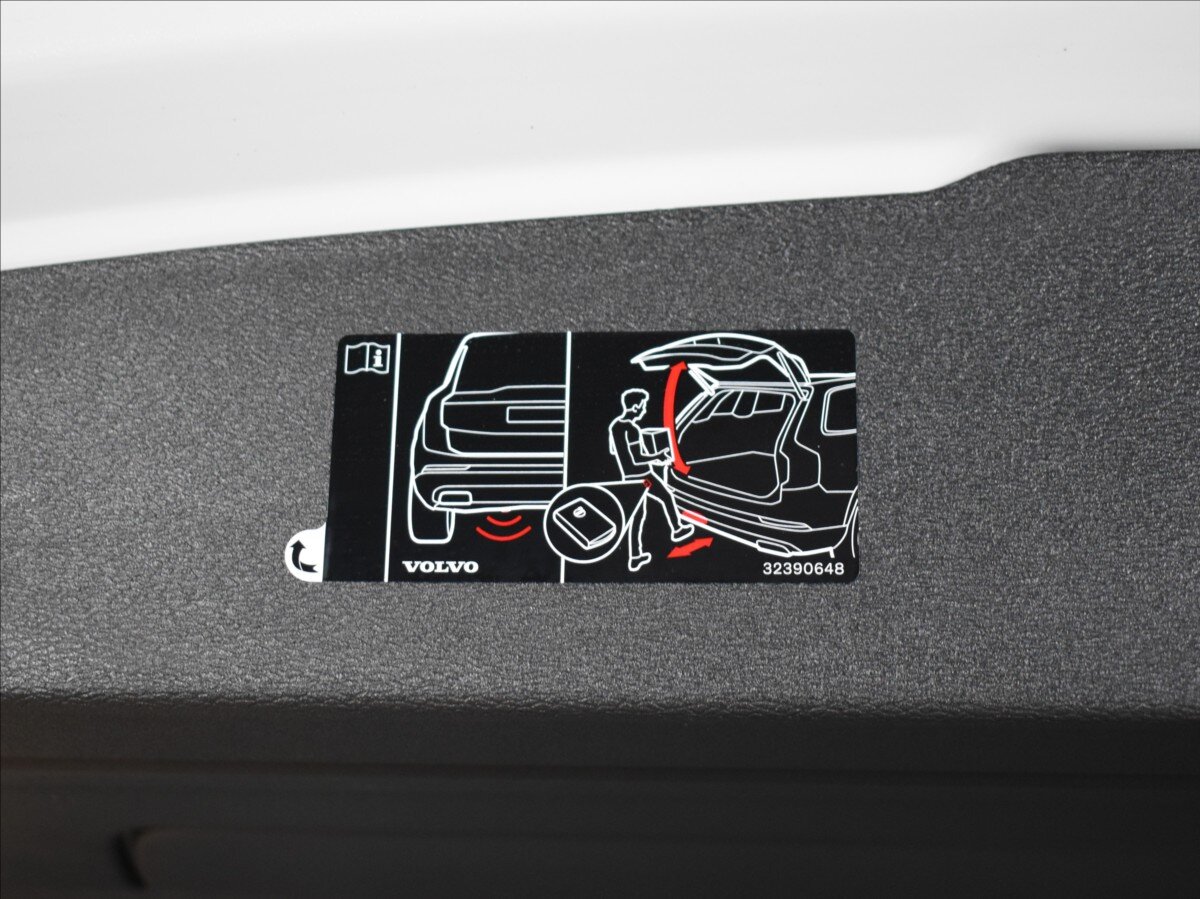 Volvo V60 Kombi 2,0 l 228 kw