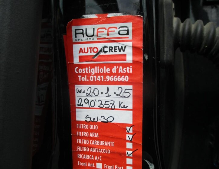 Volvo XC70 Kombi 2,4 l 133 kw