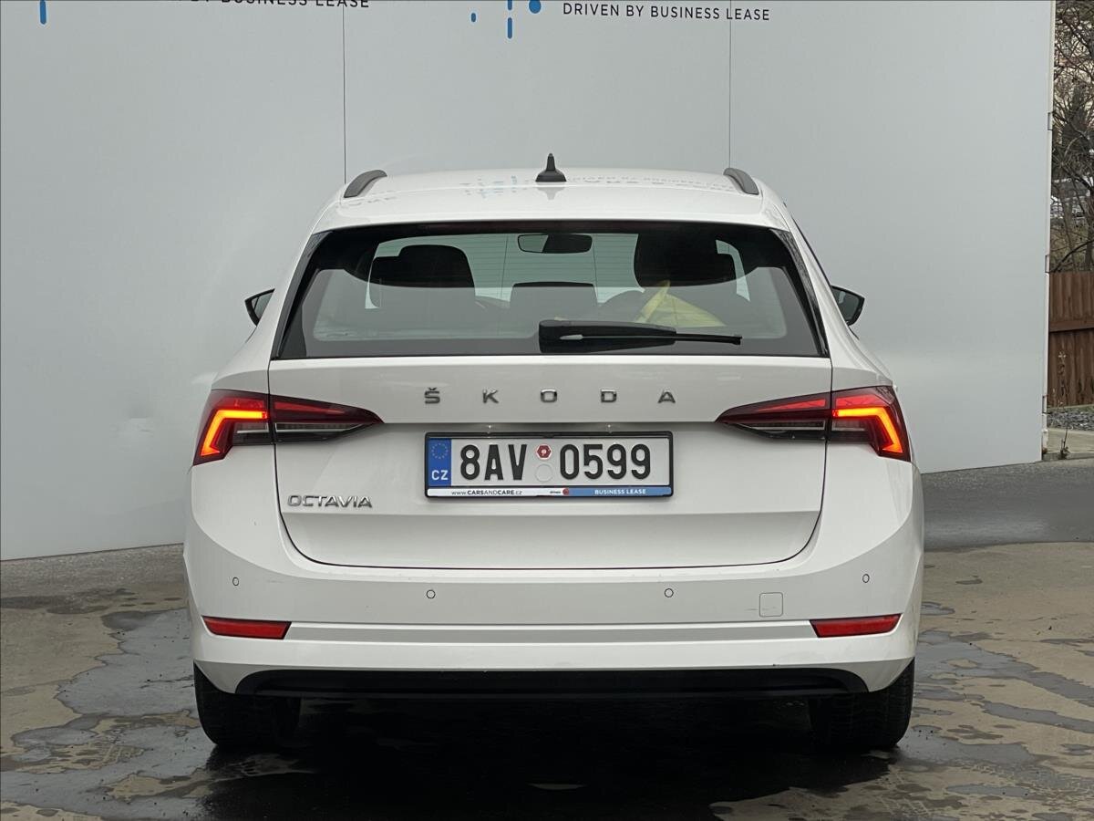 Škoda Octavia Kombi 2,0 l 85 kw