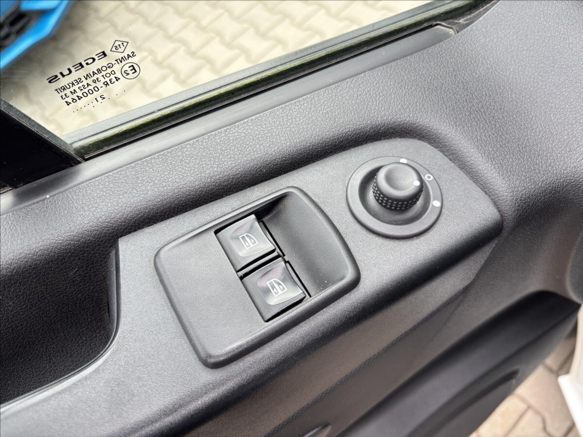 Renault Trafic Skříň 2,0 l 88 kw