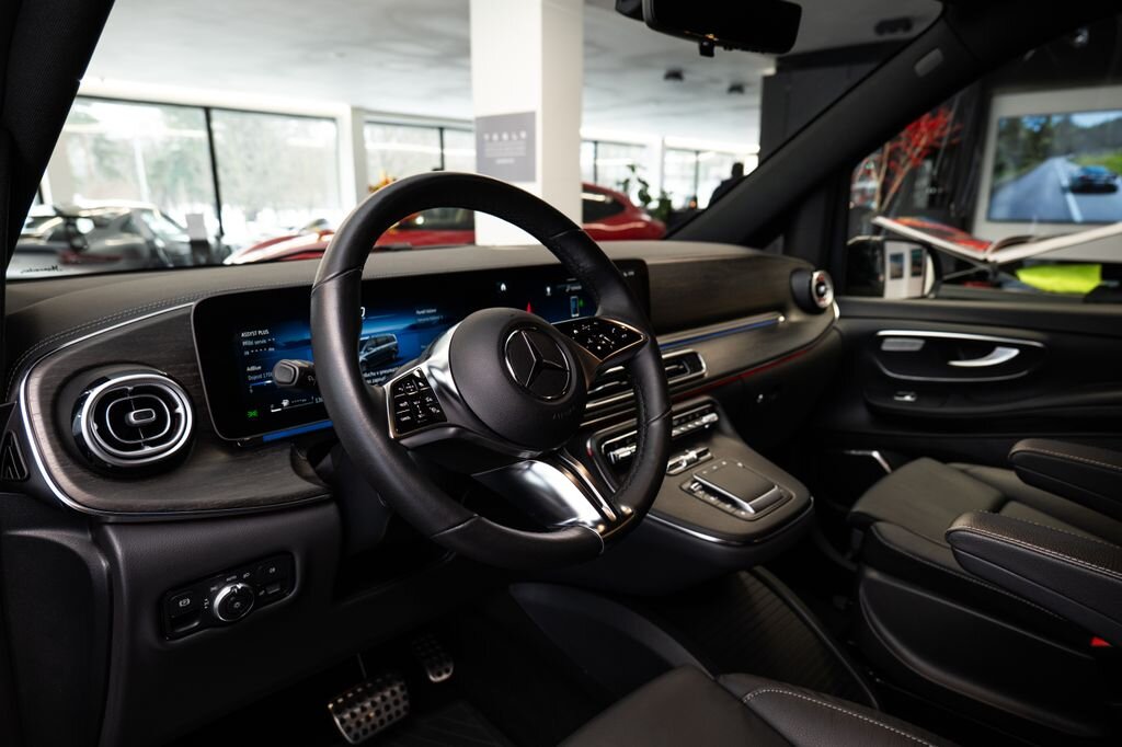 Mercedes-Benz Třídy V VAN-Minibus 2,0 l 140 kw