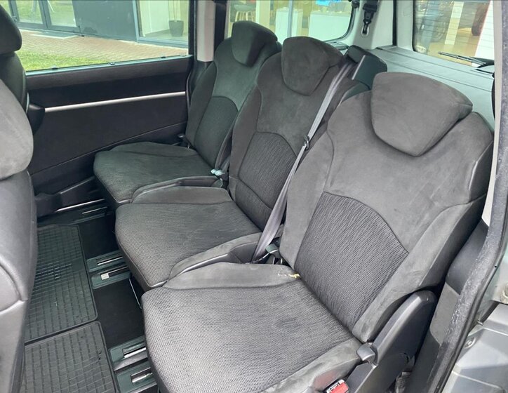 Citroën C8 Kombi 2,0 l 120 kw