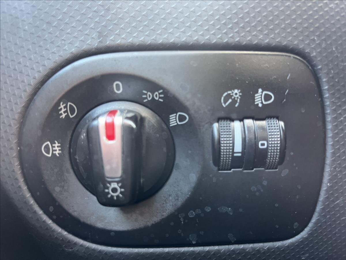 Seat Leon Hatchback 1,4 l 63 kw