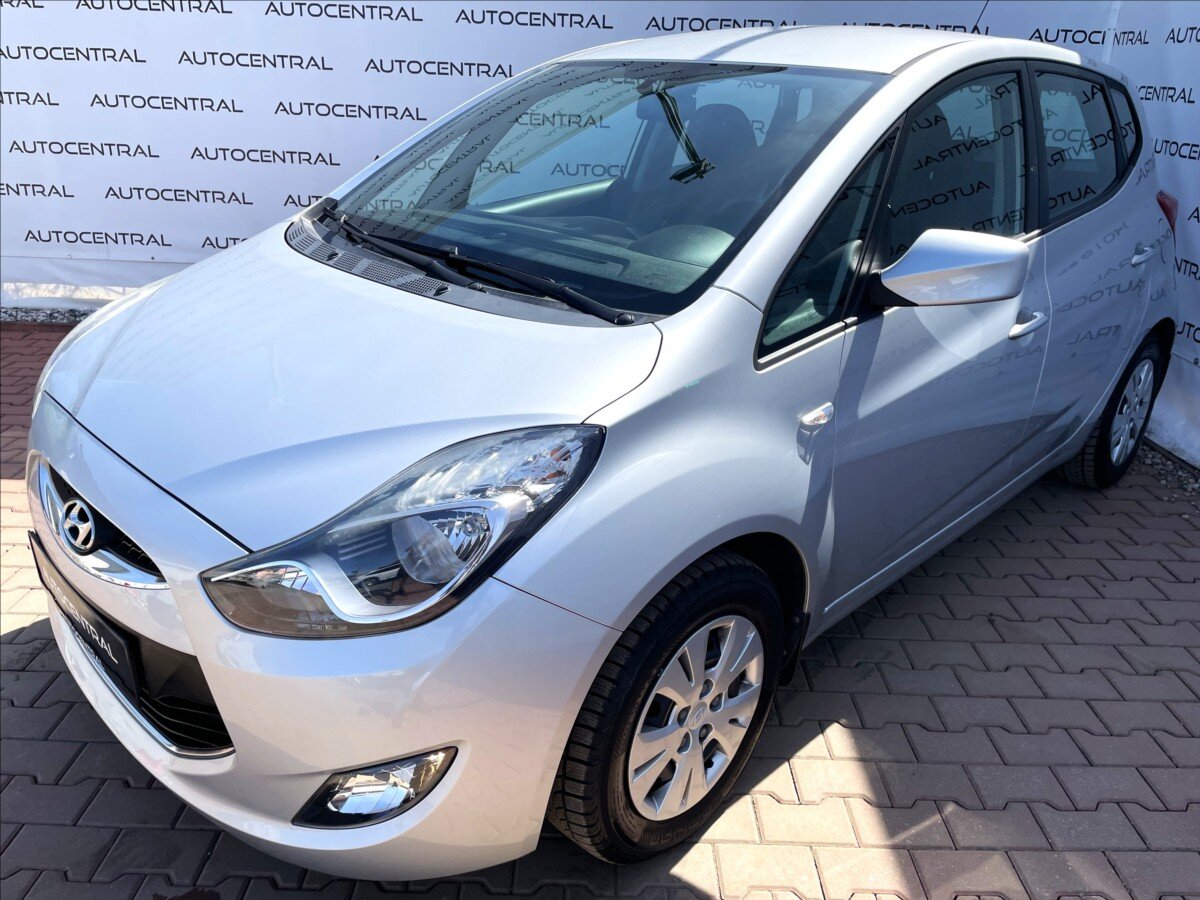 Hyundai ix20 MPV 1,4 l 66 kw