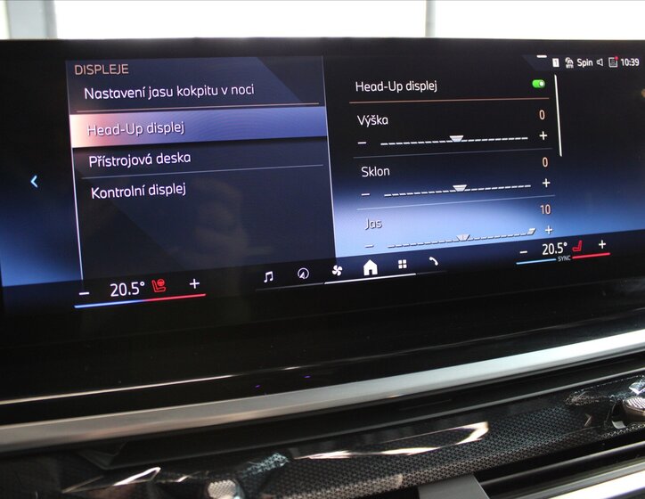 BMW X5 SUV / Terénní 3,0 l 210 kw