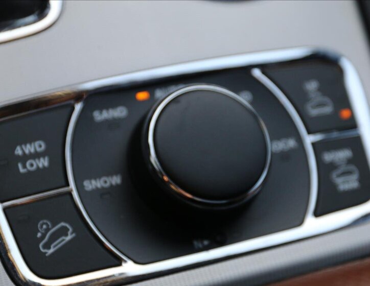 Jeep Grand Cherokee 36