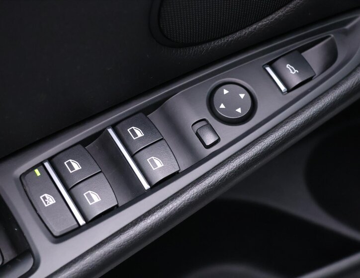 BMW X5 SUV 2,0 l 160 kw