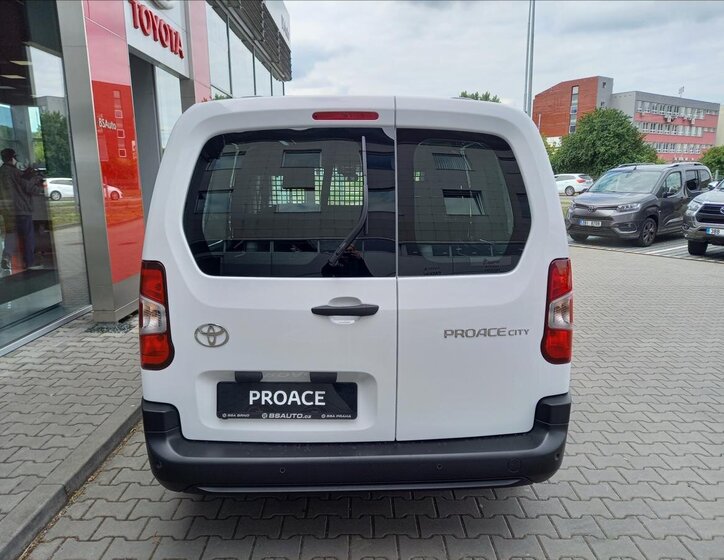 Toyota ProAce City Pick-up 1,5 l 96 kw