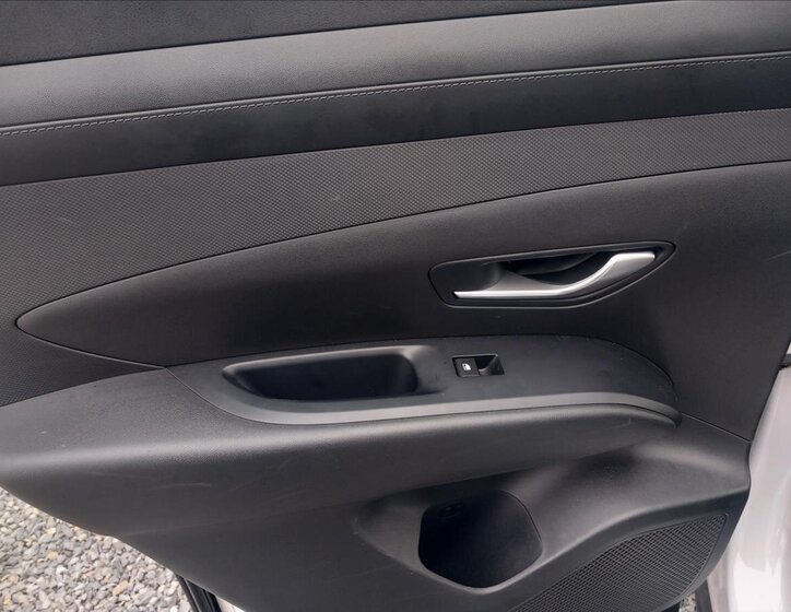 Hyundai Tucson SUV 1,6 l 117 kw