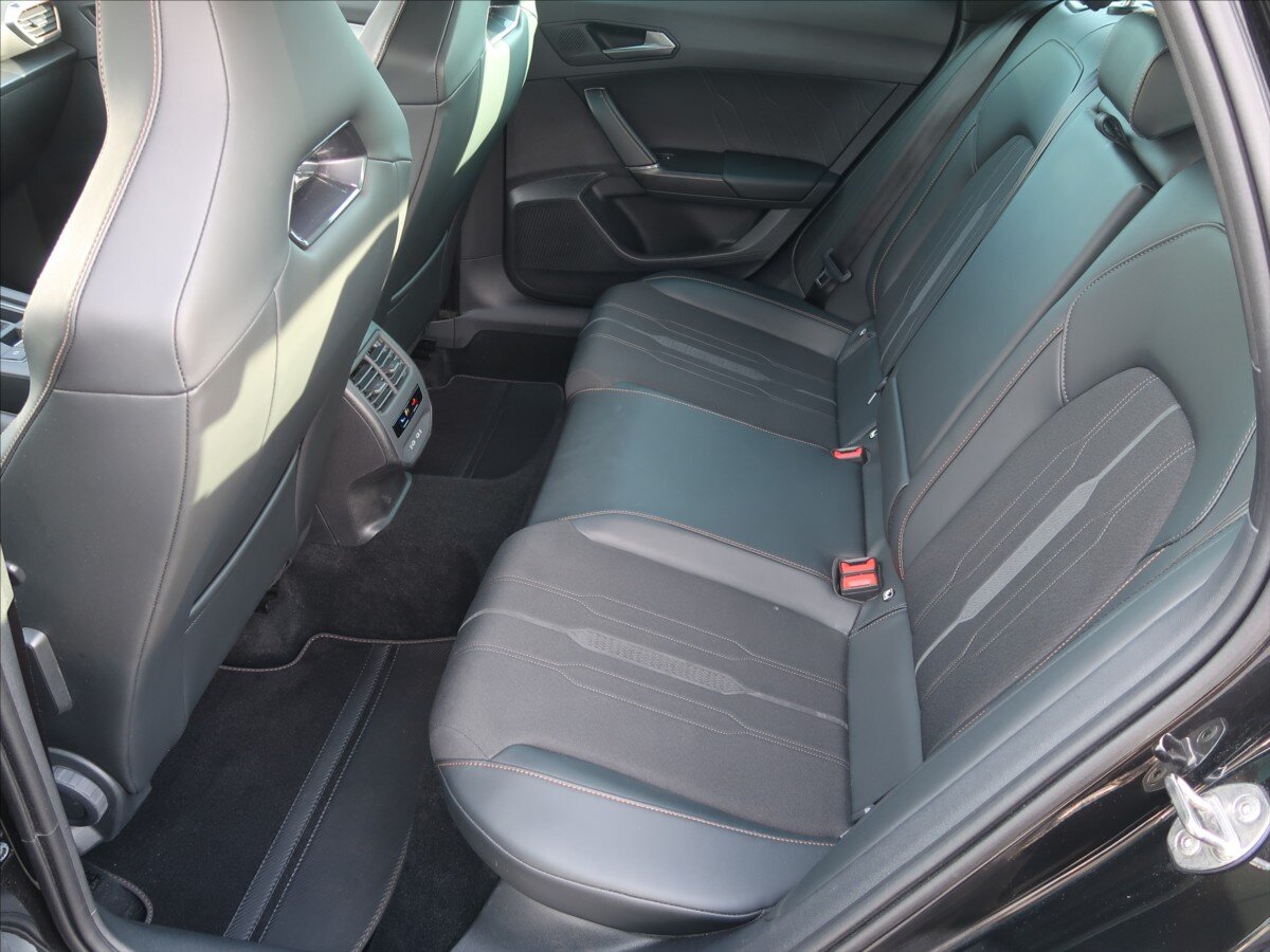 Cupra Leon Kombi 2,0 l 180 kw