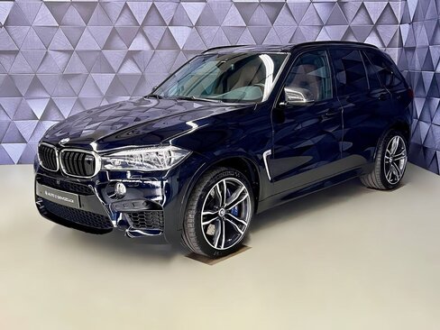 BMW X5 SUV / Terénní 4,4 l 423 kw