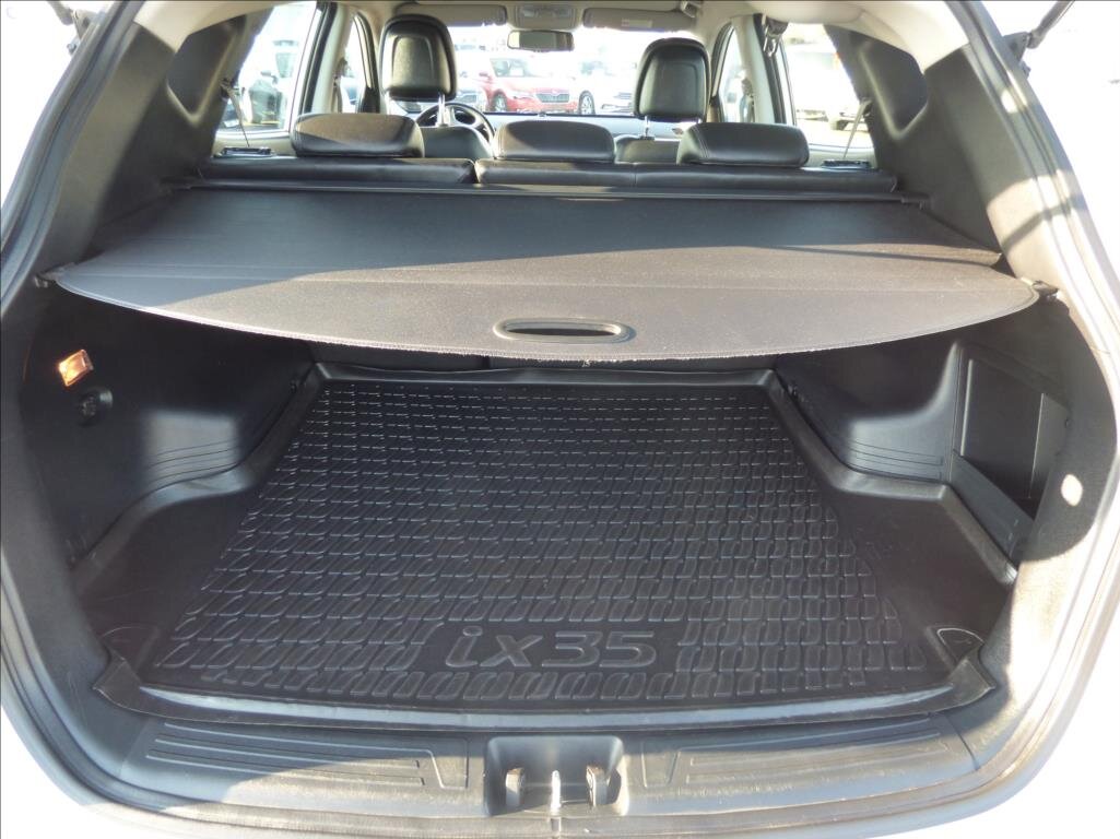 Hyundai ix35 SUV / Terénní 1,6 l 99 kw