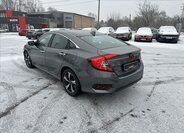 Honda Civic Sedan / Limuzína 1,5 l 134 kw