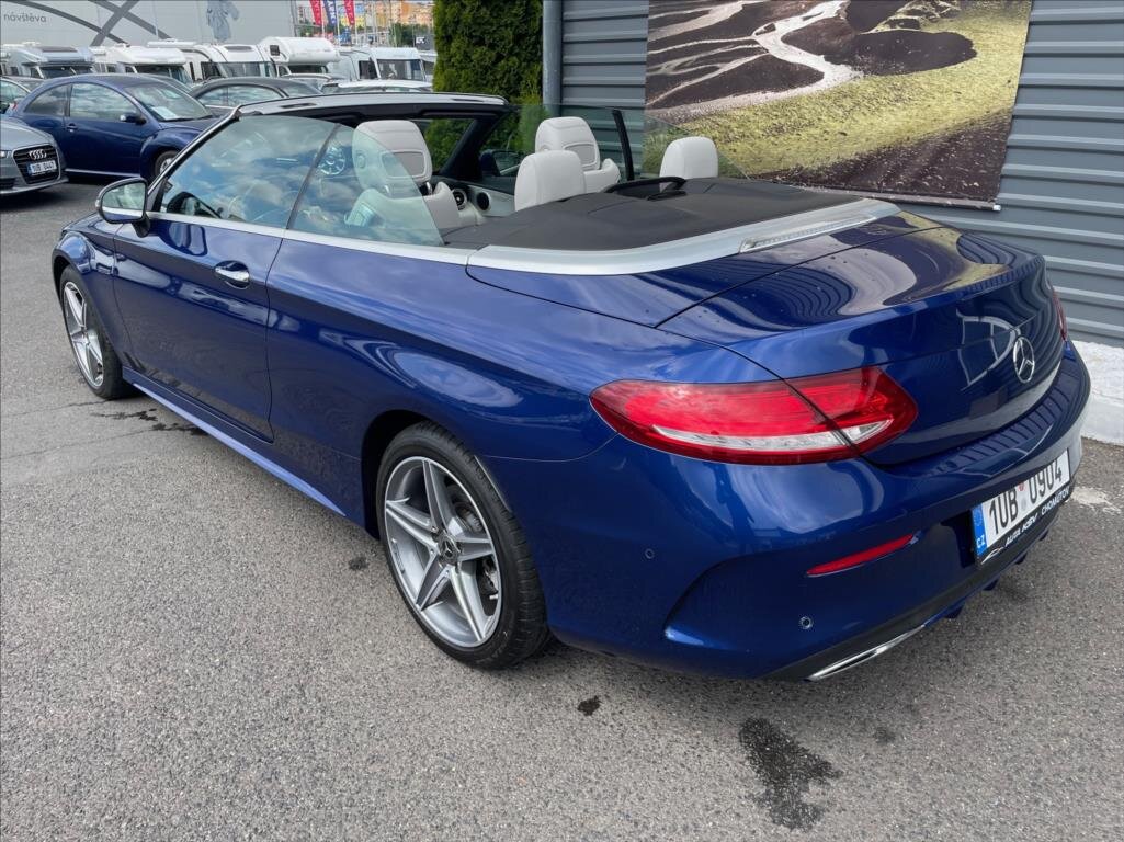 Mercedes-Benz Třídy C Kabriolet 2,1 l 125 kw