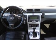 Volkswagen Passat CC 13