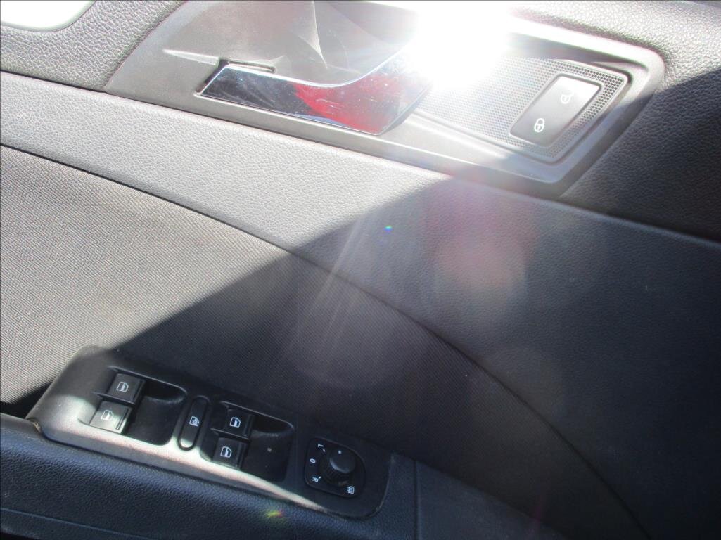 Škoda Superb Kombi 1,6 l 77 kw