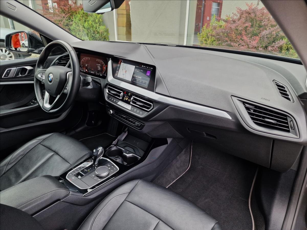 BMW Řada 2 Sedan / Limuzína 2,0 l 110 kw