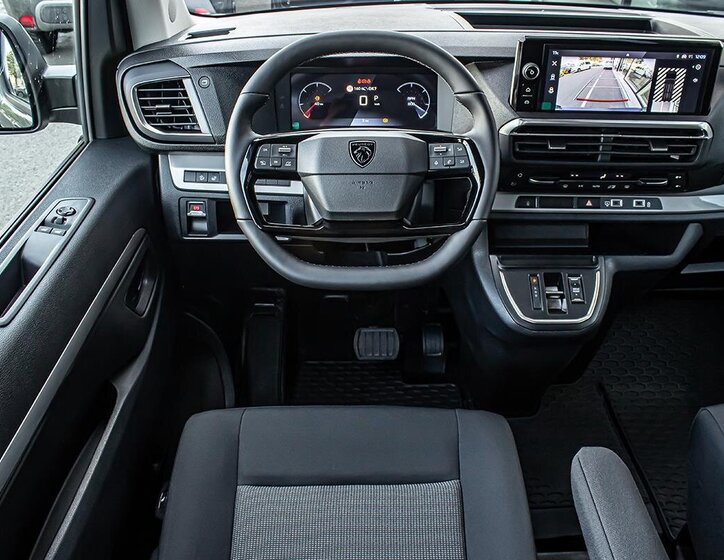 Peugeot Traveller MPV 2,0 l 130 kw