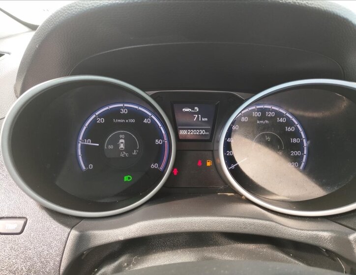 Hyundai ix35 SUV / Terénní 1,7 l 85 kw