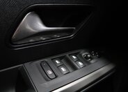 Peugeot 3008 SUV / Terénní 1,2 l 100 kw