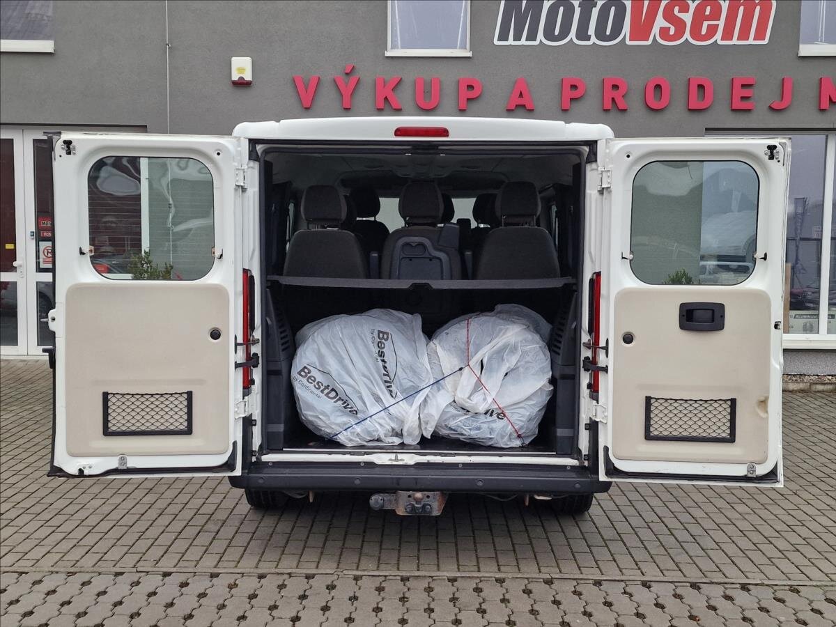 Peugeot Boxer VAN-Minibus 2,2 l 103 kw