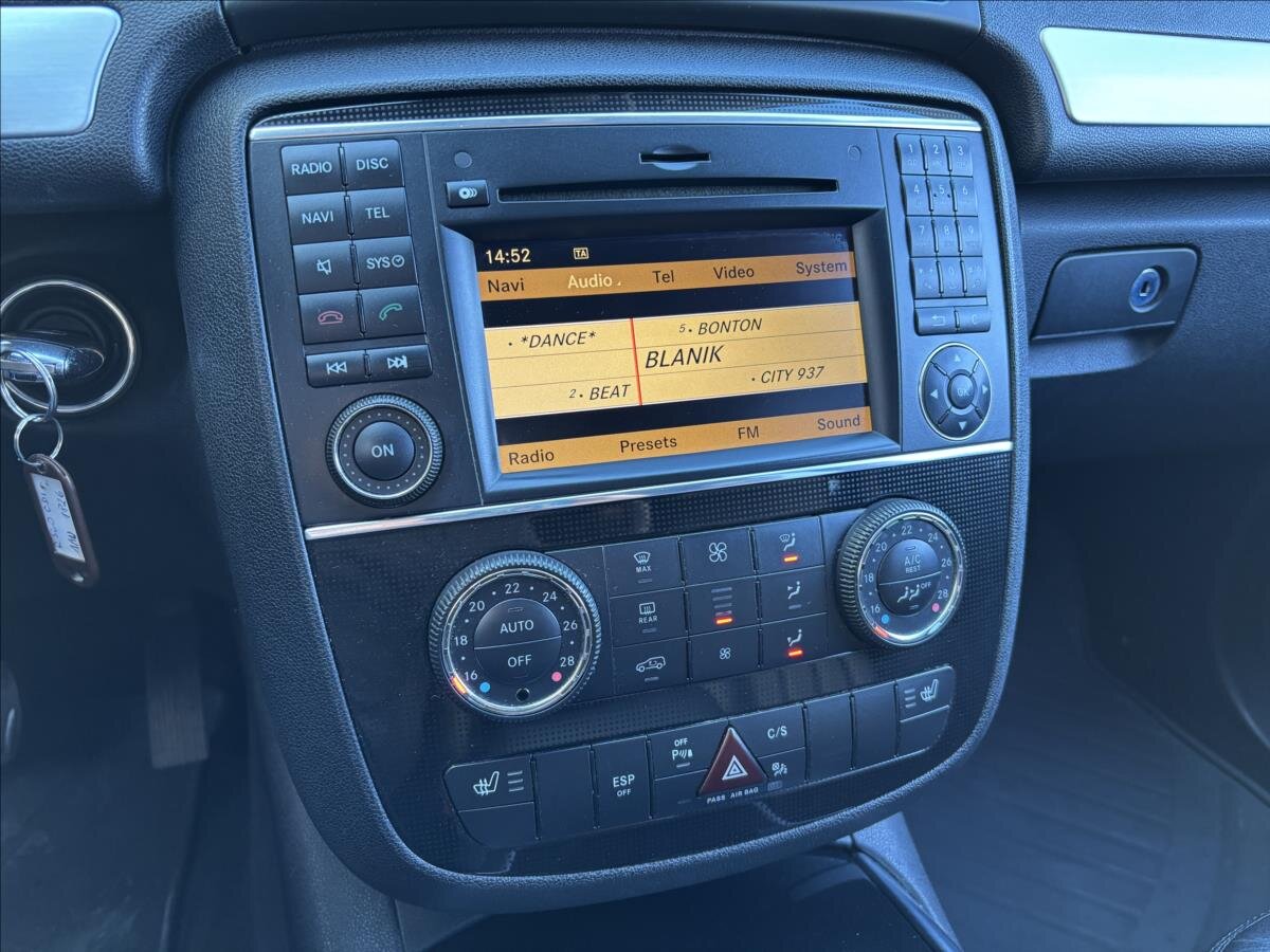 Mercedes-Benz Třídy R Kombi 3,0 l 165 kw