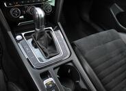 Volkswagen Passat 24