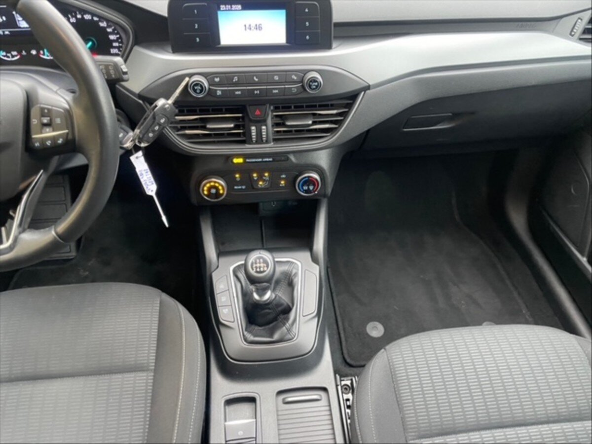 Ford Focus Kombi 999,0 92 kw