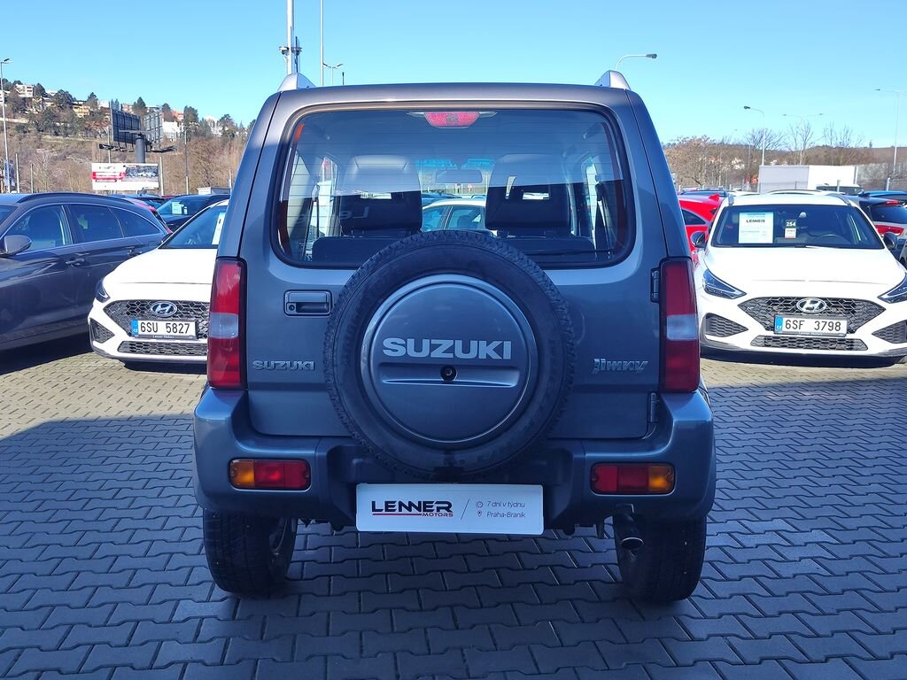 Suzuki Jimny SUV 1,3 l 63 kw