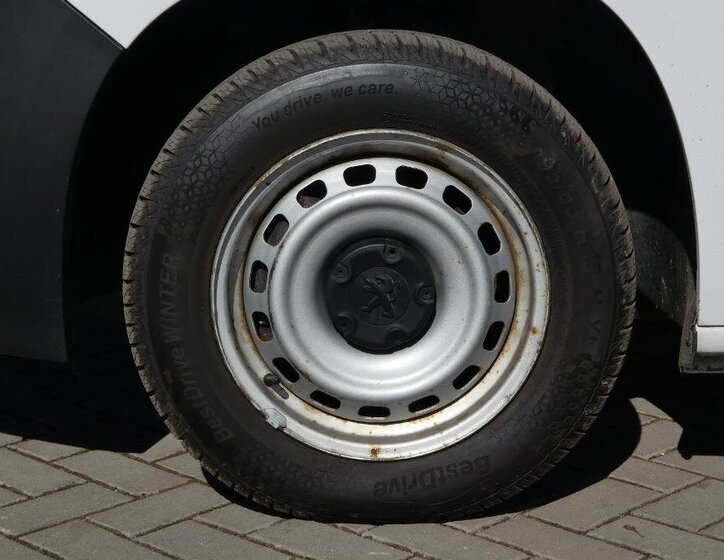 Peugeot Partner Užitková 1,5 l 75 kw