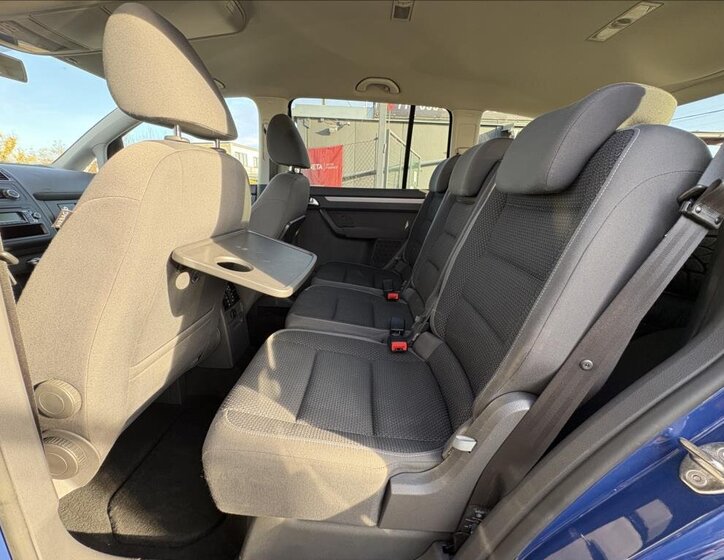 Volkswagen Touran 34