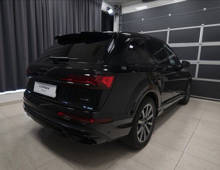Audi Q7 SUV / Terénní 3,0 l 210 kw