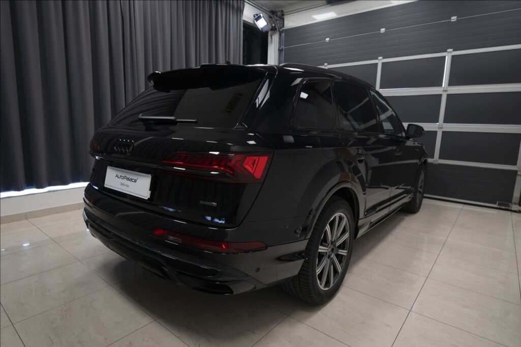 Audi Q7 SUV / Terénní 3,0 l 210 kw