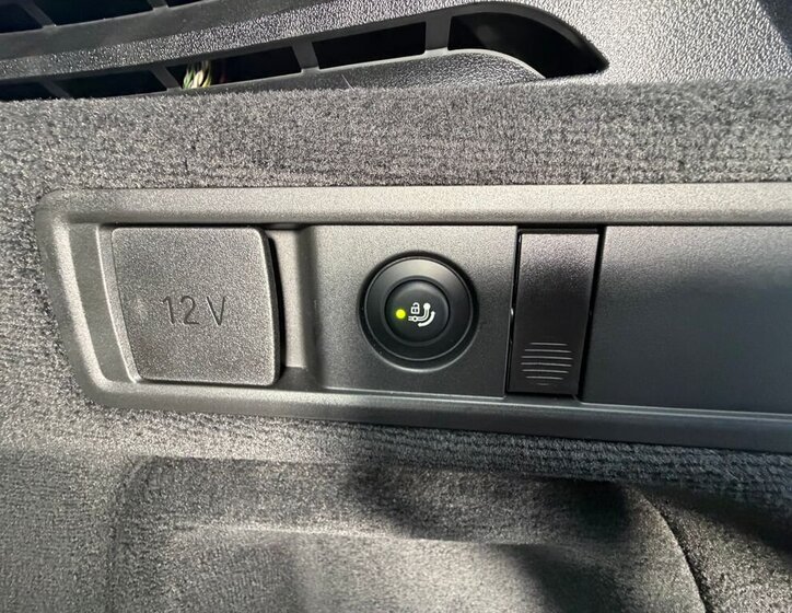 BMW X5 SUV / Terénní 3,0 l 250 kw