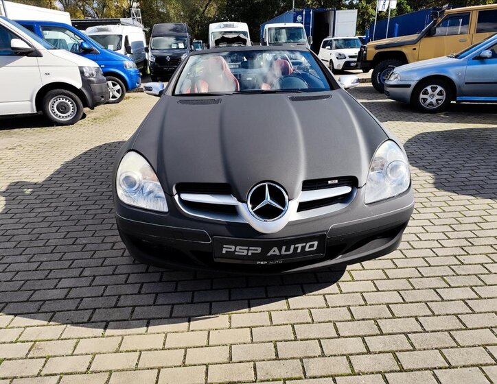 Mercedes-Benz SLK 9