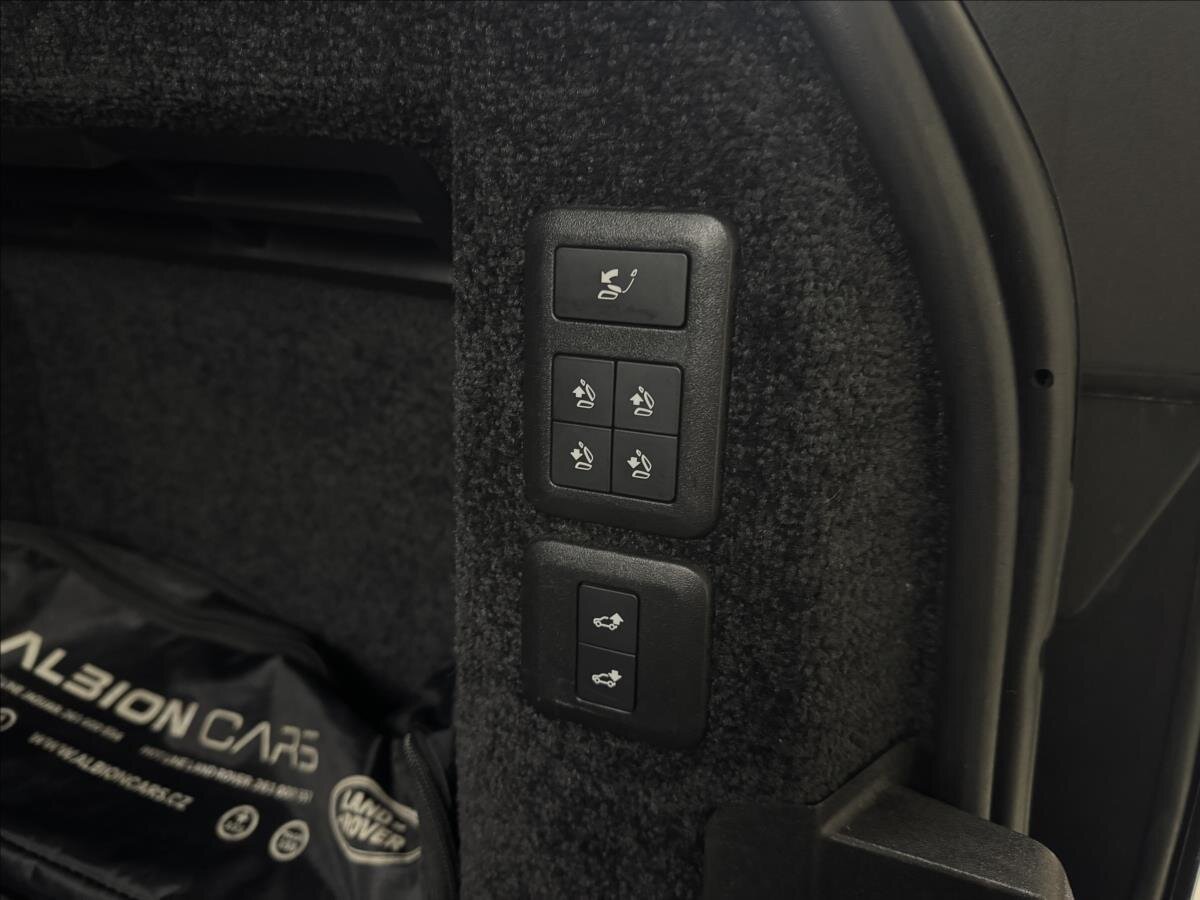 Land Rover Range Rover SUV 5,0 l 405 kw